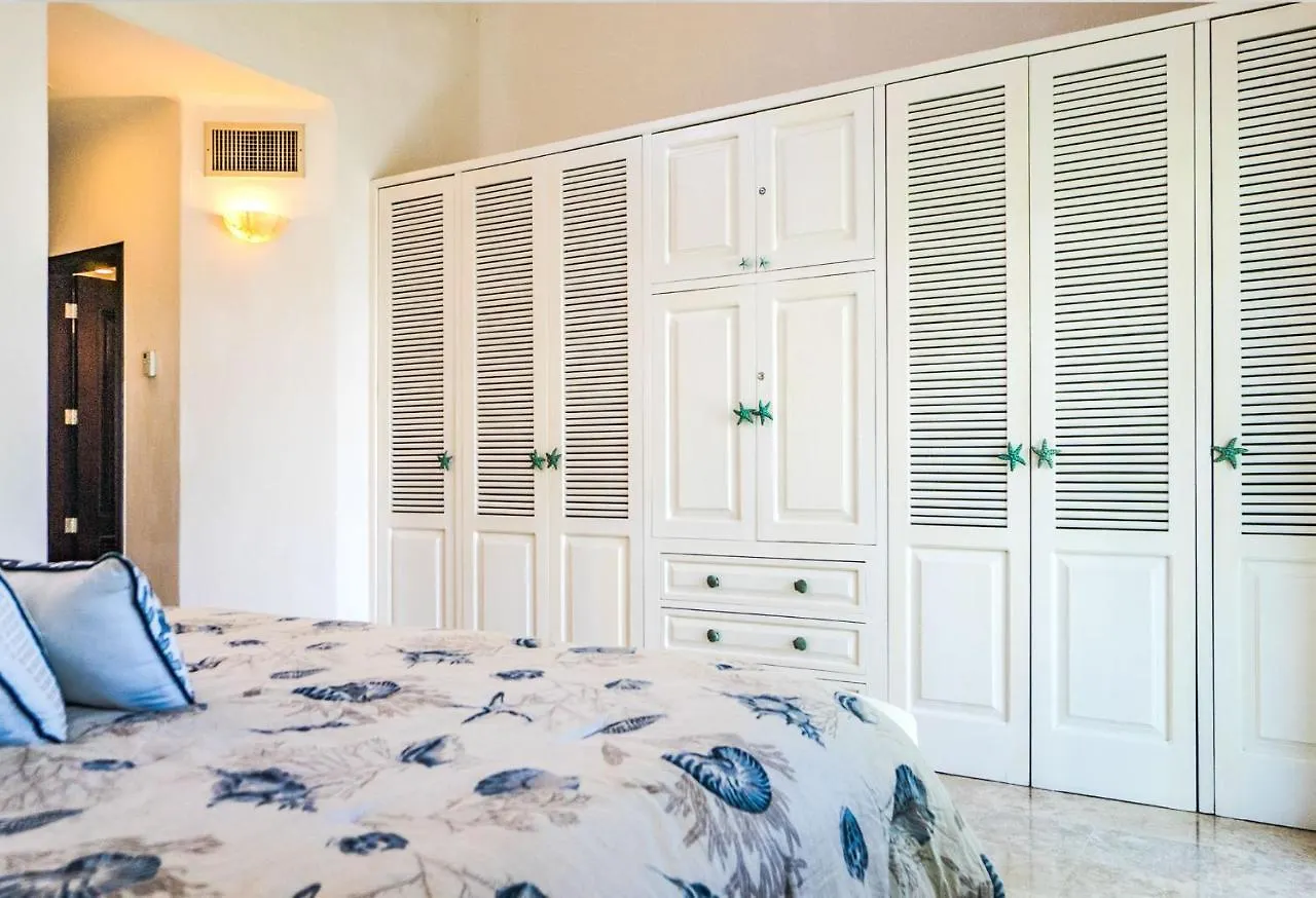 Royal Palms 10 Condo Playa del Carmen